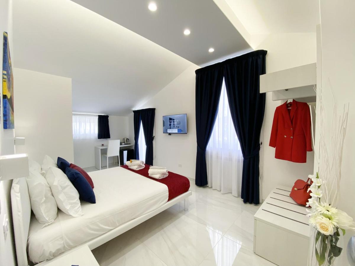 Villa Gabriella - Rooms & Breakfast サンタニェッロ エクステリア 写真