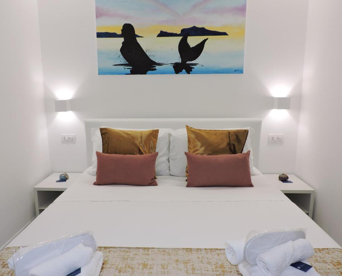 Villa Gabriella - Rooms & Breakfast サンタニェッロ エクステリア 写真